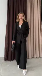 Siyah