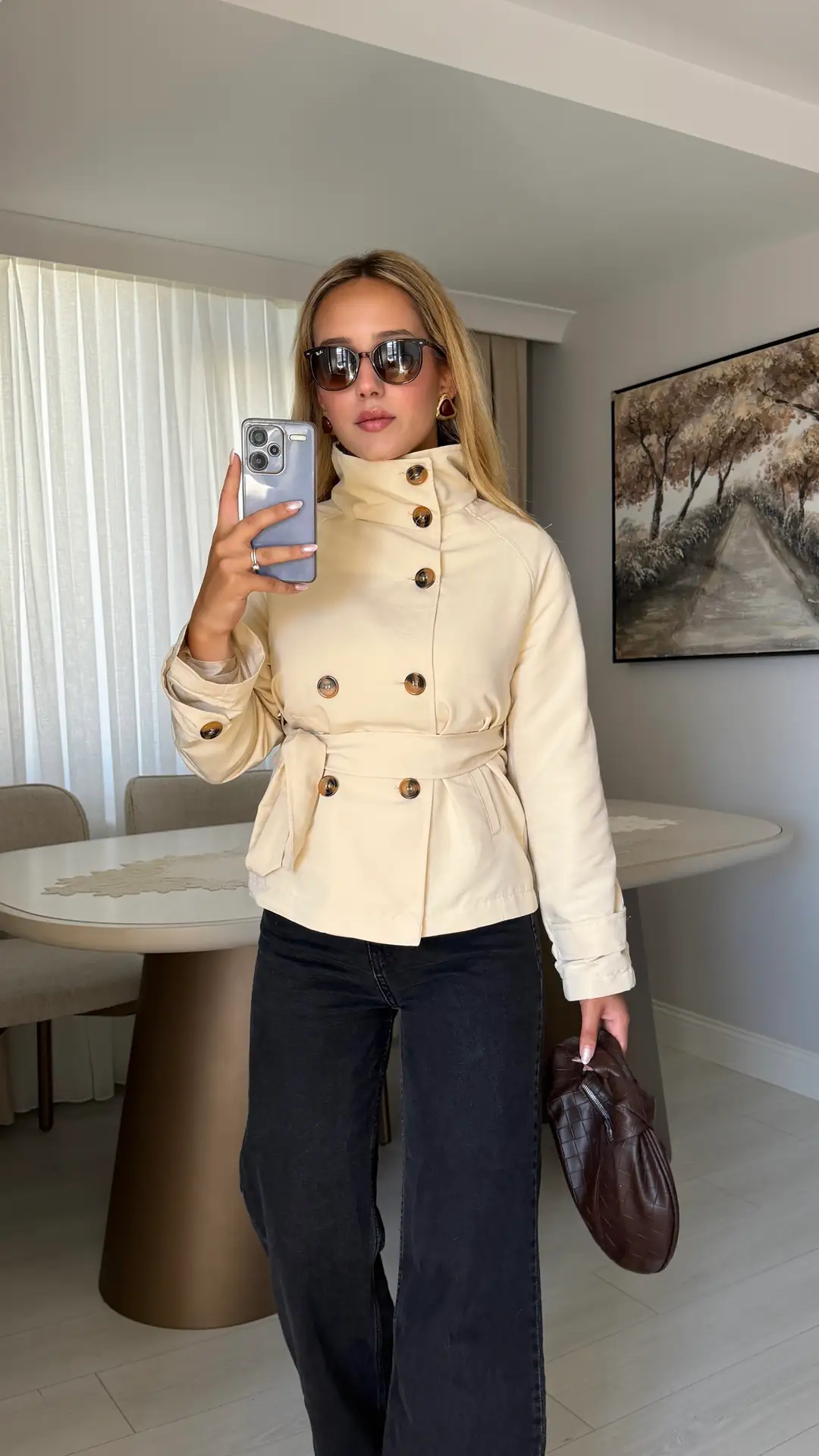 Ürün görseli: Dik Yaka Premium Trençkot
